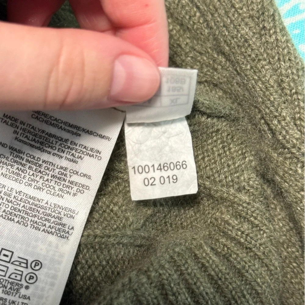 Brooks Brothers Men’s 2-Ply Cashmere Cable Knit Sweater Size XL - Picture 8 of 8